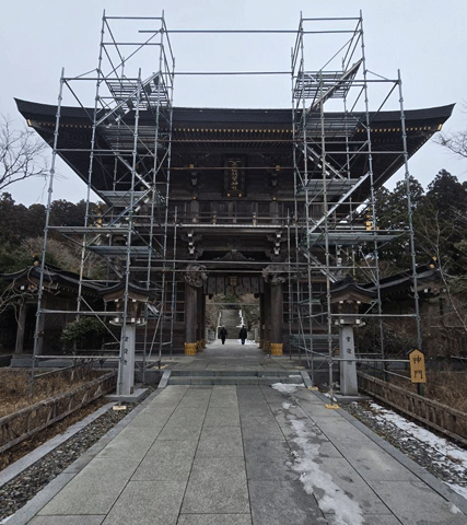 山門足場施工　岡村総建