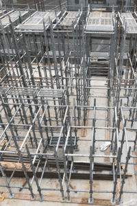 RC建造物足場施工　岡村総建